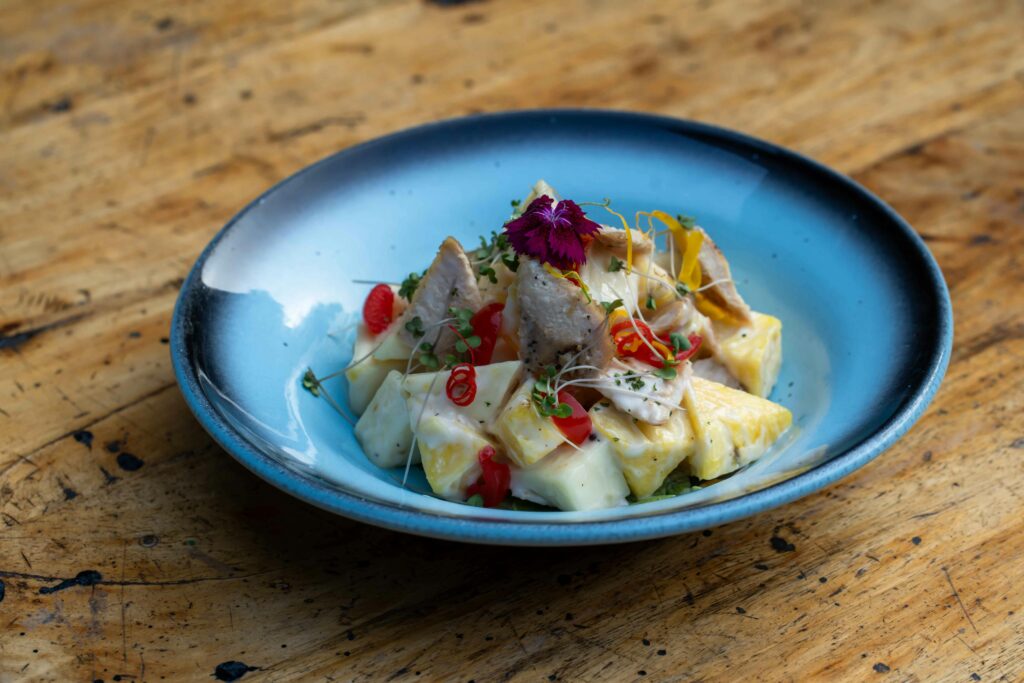 Best Ensalada de Pollo y Ananas Near Me – Where Fresh Flavor Meets Sweet Pineapple best ensalada de pollo y ananas near me